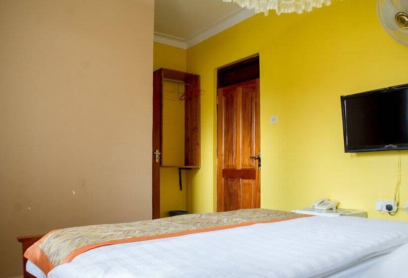 اتاق خانوادگی, Jinja Safari