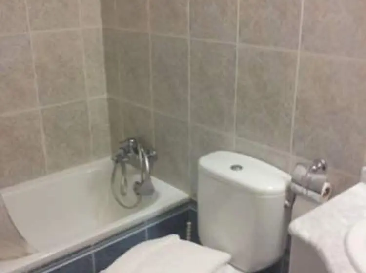 Standard Yhden Hengen Huone, Luz De Guadiana