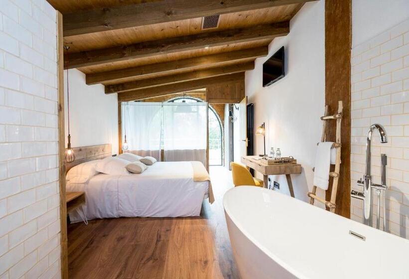 סוויטת ג'וניור דלוקס, Mas La Ferreria