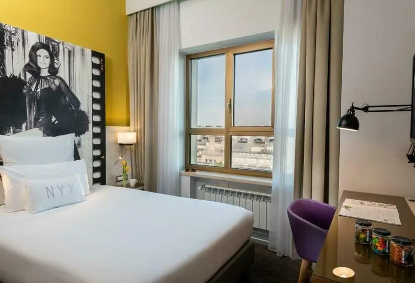 اتاق استاندارد یک نفره, Nyx Hotel Milan By Leonardo Hotels
