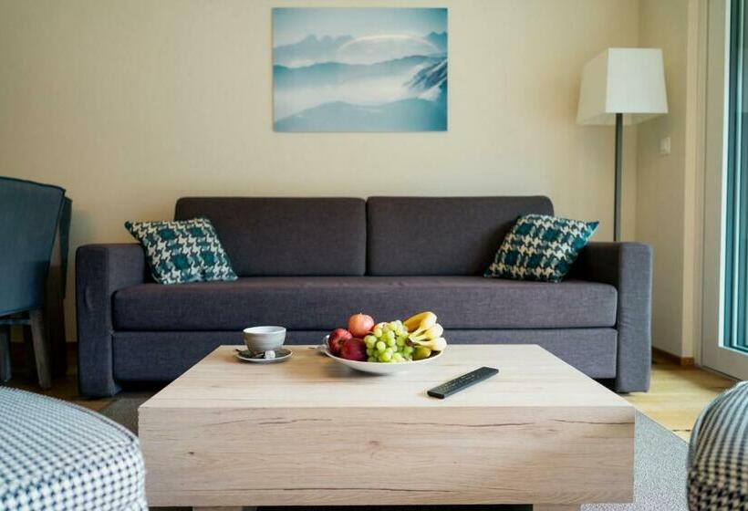 2-Bedroom Classic Apartment, Peaks Place Apartments & Spa