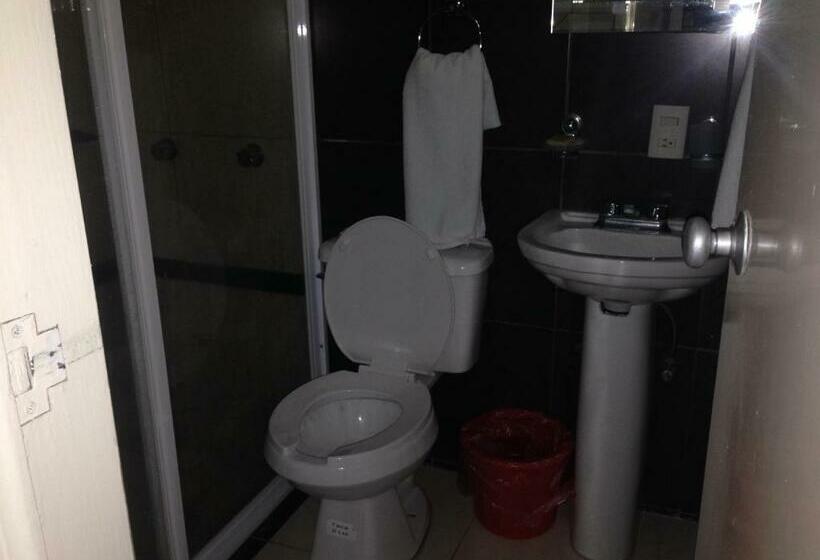 家庭间, Plaza Sahuayo