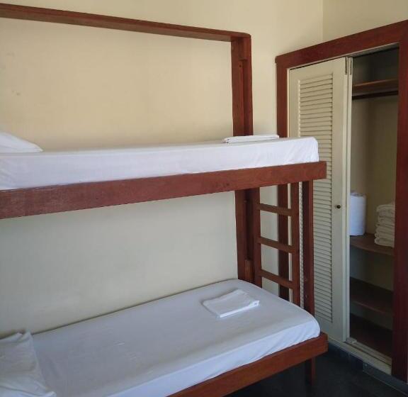 سوئیت 2 خوابه, Pousada Genesis