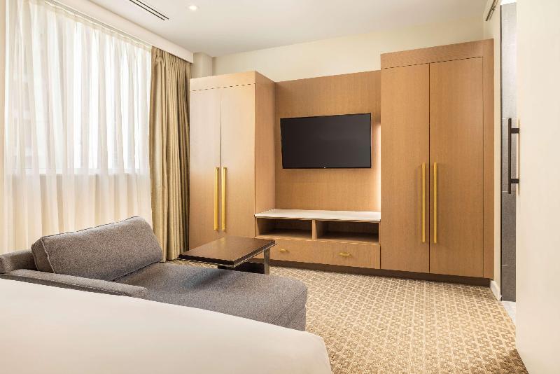 스위트, The Statler Dallas, Curio Collection By Hilton