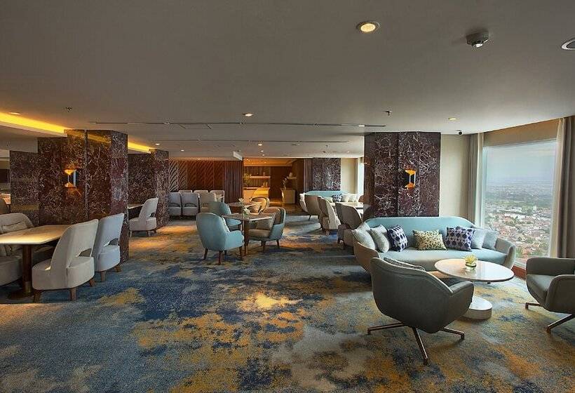 اتاق اجرایی با تخت بزرگ, Vasa Hotel Surabaya