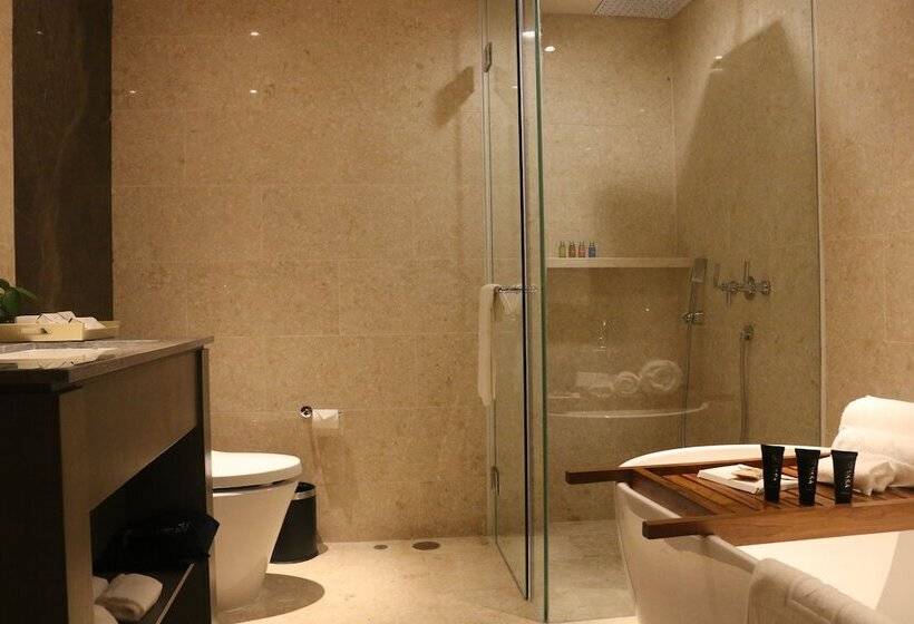 غرفة إدارية سرير كينج, Vasa Hotel Surabaya