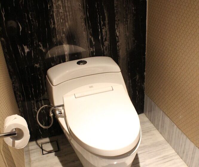 غرفة قياسية سرير كينج, Vasa Hotel Surabaya