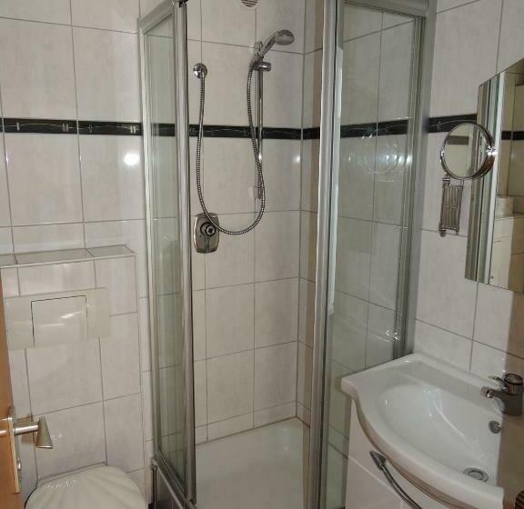 Номер Стандарт, Gästehaus Und Ferienwohnung Bächle