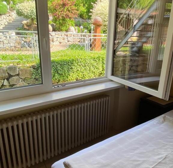 Номер Стандарт, Gästehaus Und Ferienwohnung Bächle