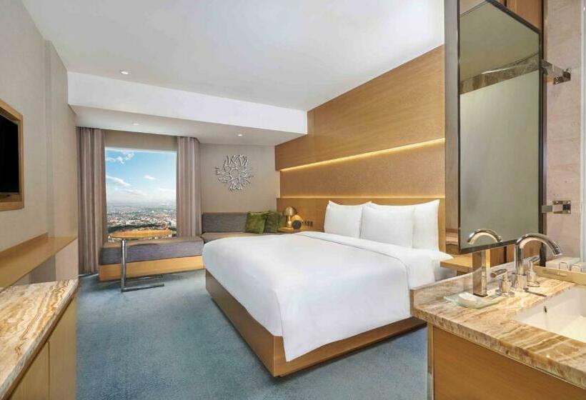 غرفة قياسية سرير كينج, Vasa Hotel Surabaya