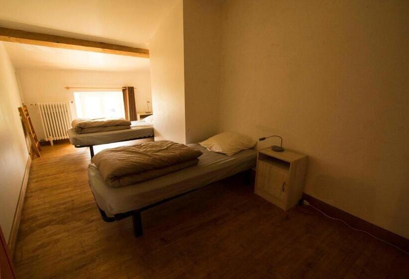 Номер Стандарт Совместная Ванная, Gite D étape Les Diligences