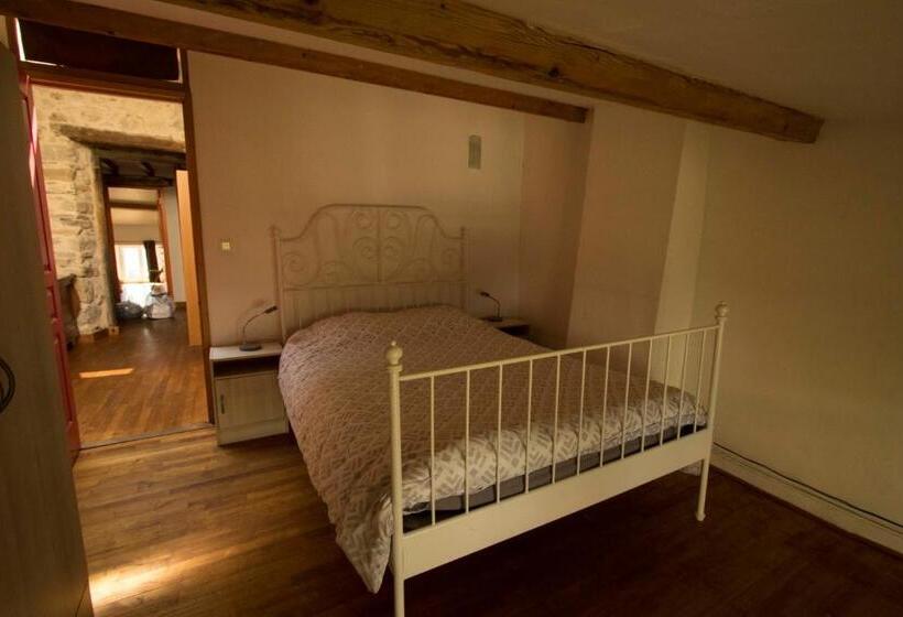 Номер Стандарт Совместная Ванная, Gite D étape Les Diligences