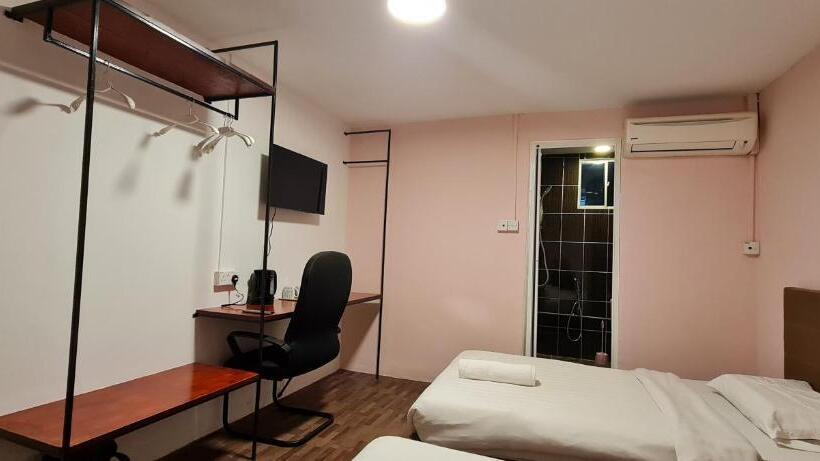 חדר סטנדרט, Misto