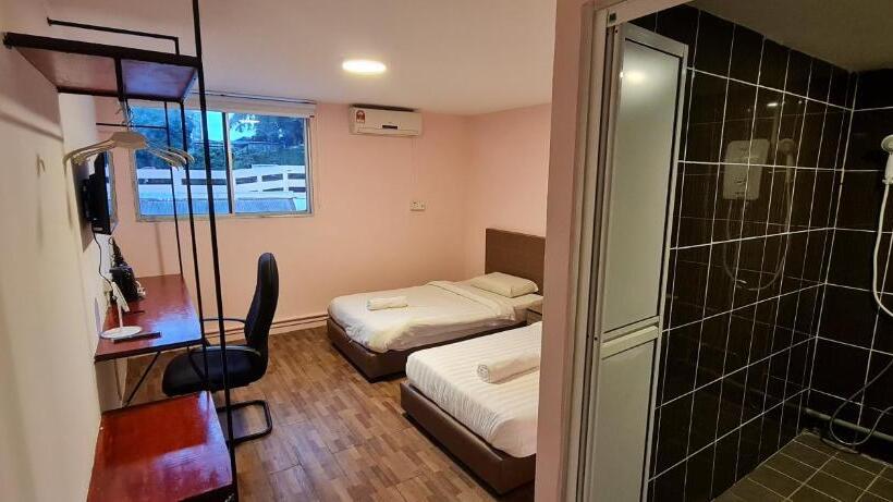 חדר דלוקס, Misto