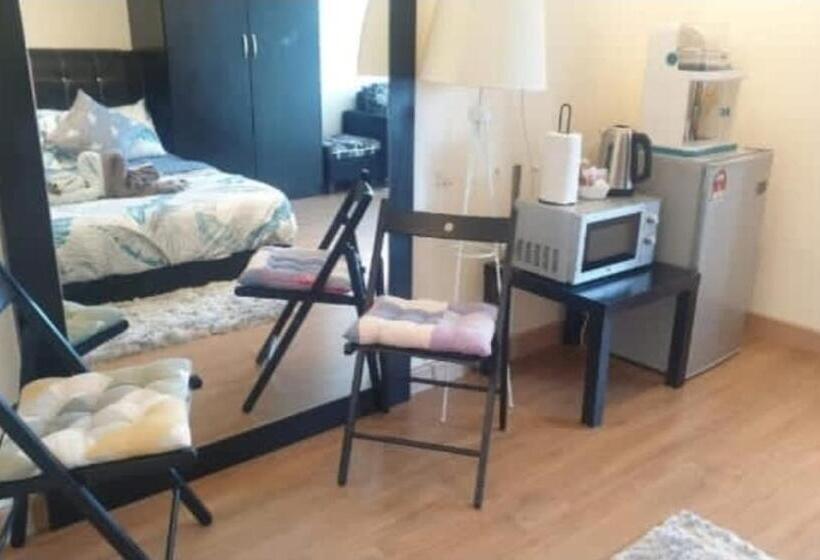 إستوديو قياسى, Mlh Premier Suites @ Saville Cheras