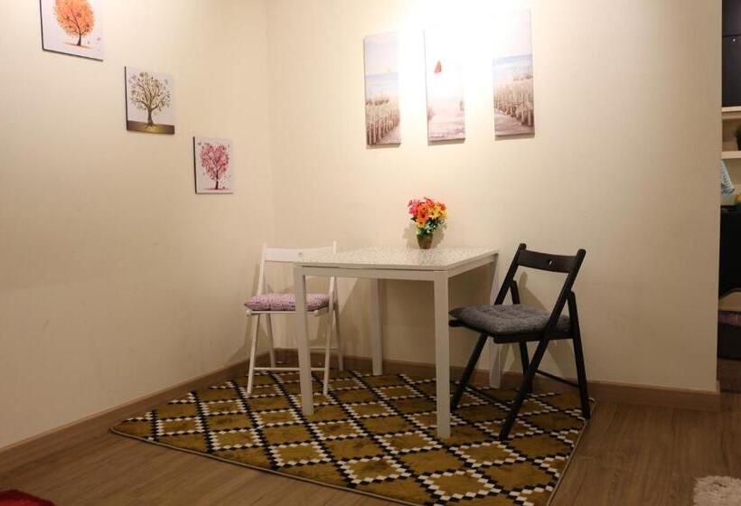 جناح مزوَّد بشرفة, Mlh Premier Suites @ Saville Cheras