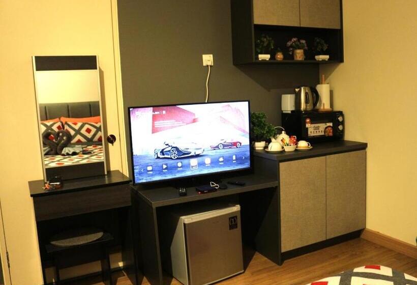 إستوديو قياسى, Mlh Premier Suites @ Saville Cheras