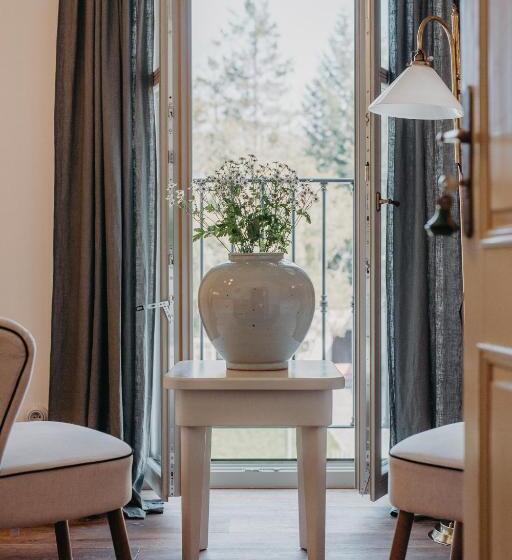 Номер Deluxe, Ráj Na Zemi Venkovský Hotel A Kavárna