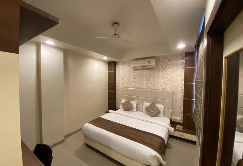 Suite Deluxe, Starlit Select Nirvana