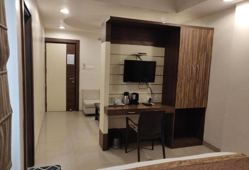 Suite Deluxe, Starlit Select Nirvana