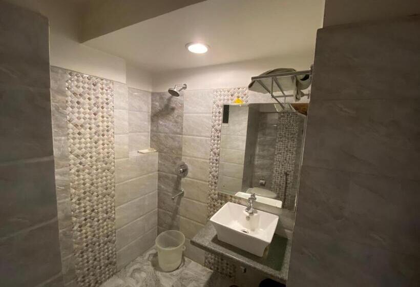 Suite Deluxe, Starlit Select Nirvana