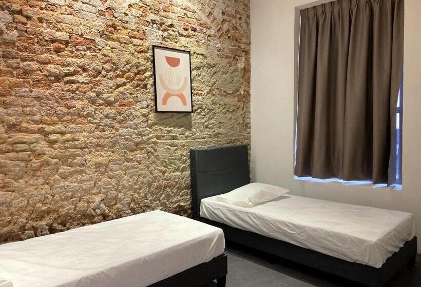 חדר סטנדרט חדר אמבטיה משותף, Aayu Melayu