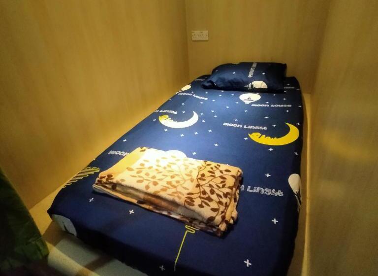 اتاق استاندارد یک نفره, Joka Joka Guesthouse