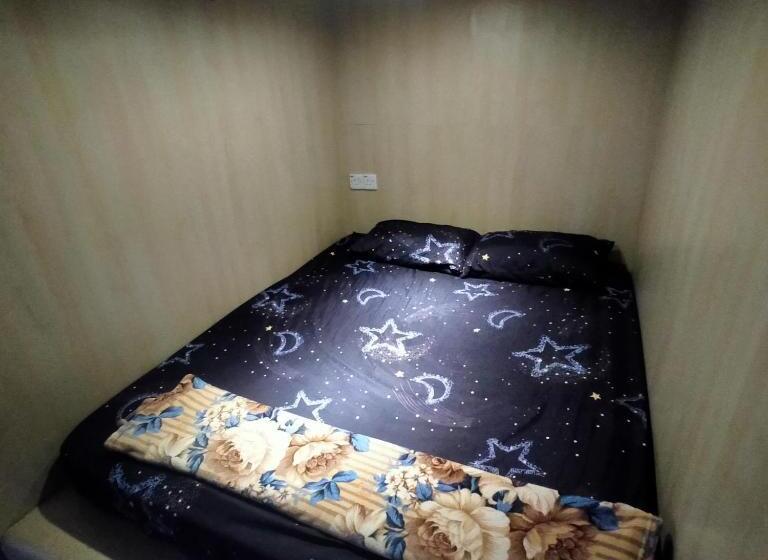 Capsule, Joka Joka Guesthouse