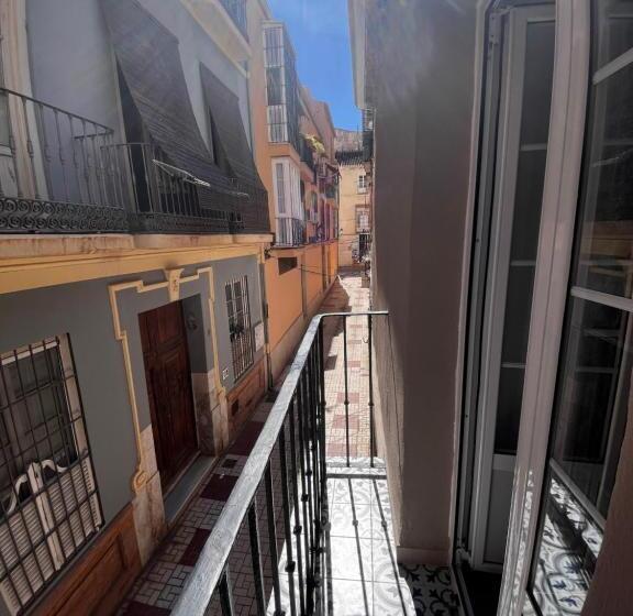 اتاق استاندارد با بالکن, Shanti’s Andalusian Rooms