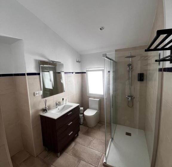 اتاق استاندارد با بالکن, Shanti’s Andalusian Rooms