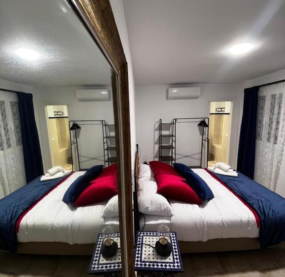 اتاق استاندارد, Shanti’s Andalusian Rooms