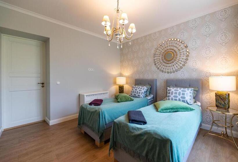 اتاق استاندارد, Tiismani Villa