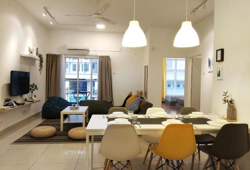 3ベッドルームアパートメント, Subang City Residence, 8 9 Pax With Balcony, Walking Distance To Summit, 5min To Sunway
