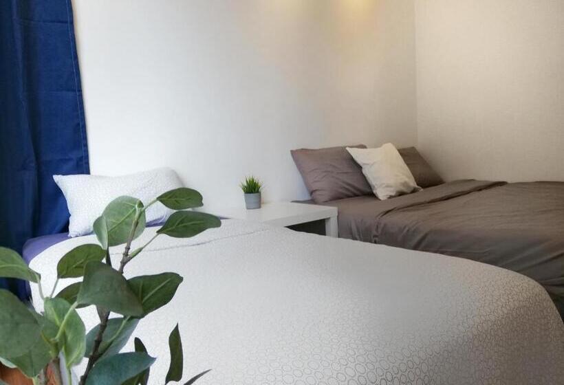 3ベッドルームアパートメント, Subang City Residence, 8 9 Pax With Balcony, Walking Distance To Summit, 5min To Sunway