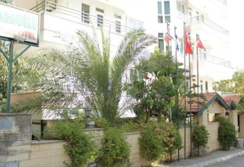 جناح, Casa Cleo Suit