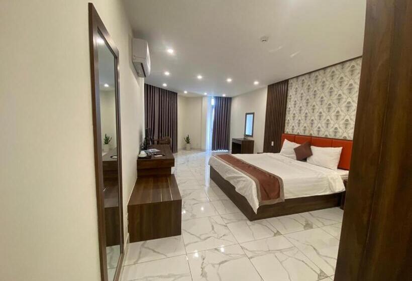 اتاق لوکس, Hoang Trieu Marina Thu Dau Mot