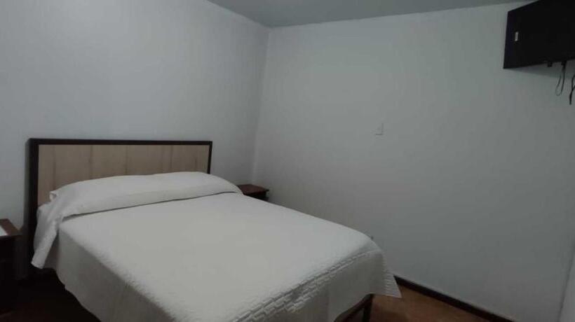 اتاق استاندارد, Marisol