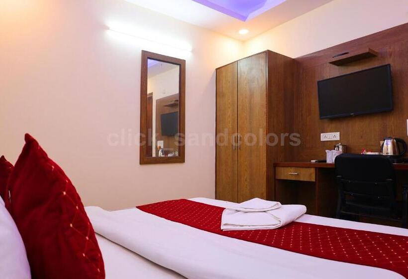 Deluxe Room, Park Residency By Byob Hotels