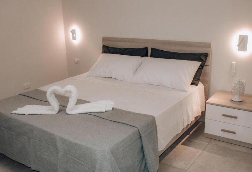 חדר סטנדרט לשלושה, Vicoletto Fiorito