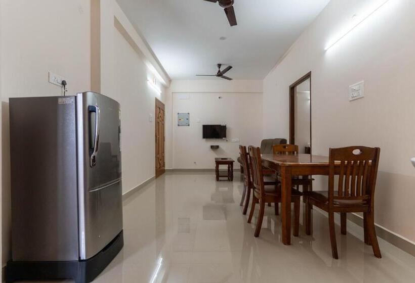Апартаменты 2 Спальни, Aishwaryam Service Apartment