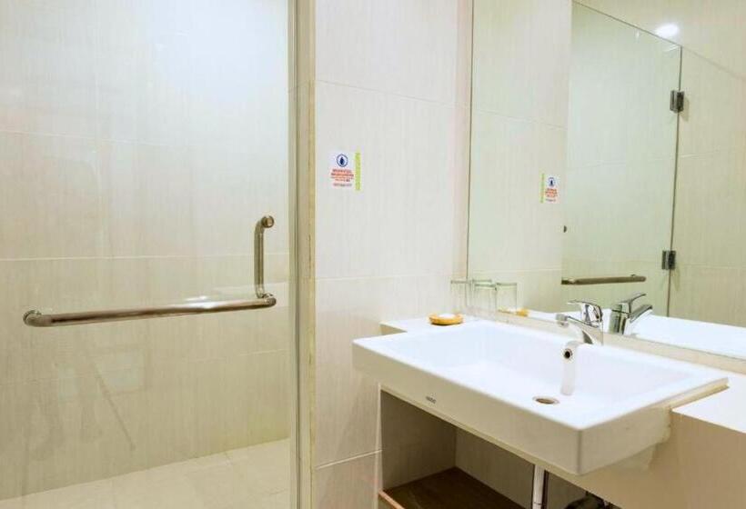 Номер Superior Кровать Кинг, Amani Suite And Apartment Zn41