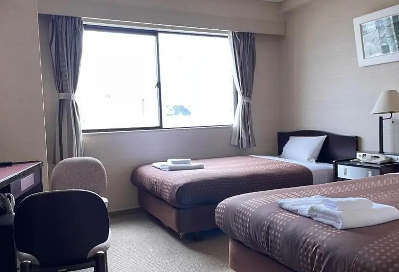 Quarto standard, Frontier Yonago