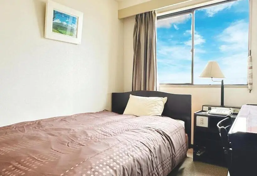 Quarto standard, Frontier Yonago