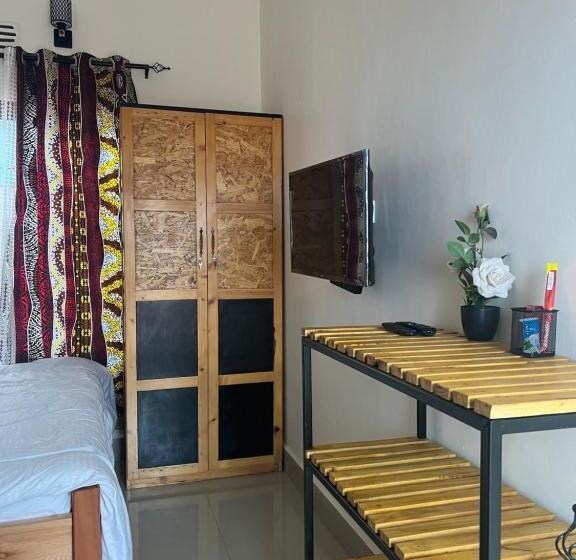 اتاق لوکس, Kilimanjaro Trekcity Hostel