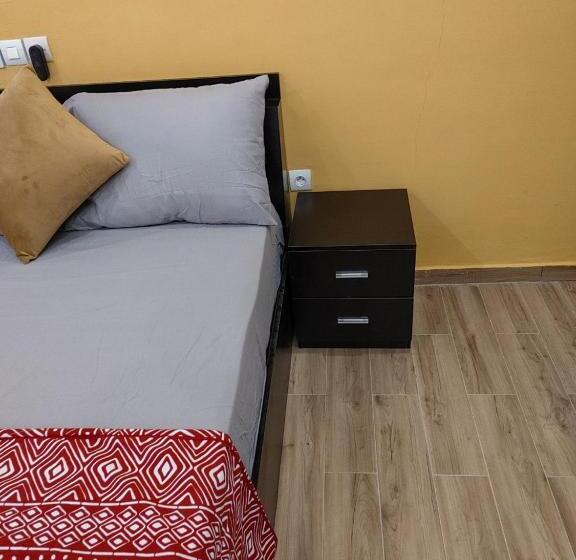 استودیو استاندارد با تراس, Les 9 Plurielles Studio 4