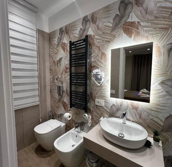 חדר סטנדרט, Esposito House