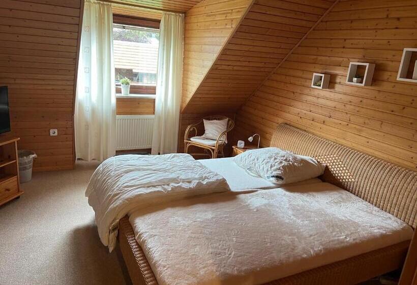 标准房带园景, Gästehaus Erbst