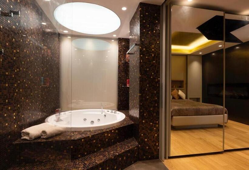 آپارتمان لوکس 1 خوابه, Pescara Inn Via Sulmona 17