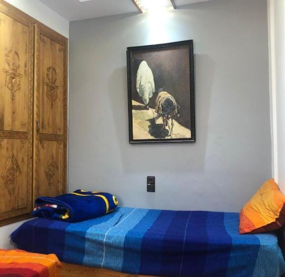 חדר סטנדרט יחיד, Tamraght Chill