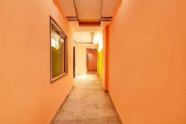 اتاق لوکس با تخت بزرگ, O On Green Residency